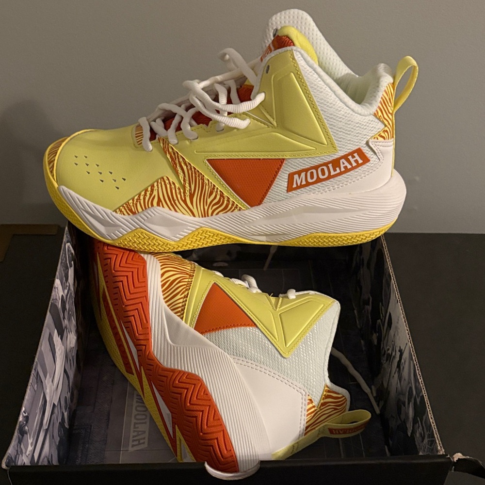 Unisex- Yellow and Orange- 6.5 youth, 8 woman’s _ No Box
Originally $89.99